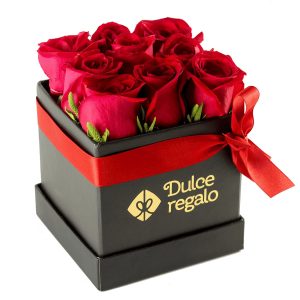 Box de 9 Rosas Rojas de Dulce Regalo. Arreglo floral romántico de nueve rosas naturales rojas en caja, ideal para expresar amor eterno, pasión o aniversario, con entrega a domicilio en Lima.