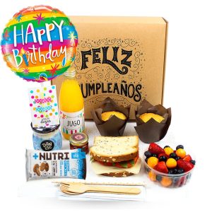 Desayuno sorpresa de cumpleaños Mini Light de Dulce Regalo. Incluye frutas frescas, yogur, muffins y opciones saludables. Regalo a domicilio en Lima.