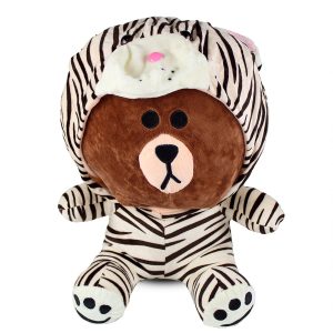 Peluche del Oso Brown de LINE Friends con disfraz o capucha de tigre. Juguete suave, tierno y kawaii, ideal como regalo para coleccionistas, con entrega a domicilio en Lima.