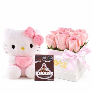 peluche de Hello Kitty con box de rosas y chocolate