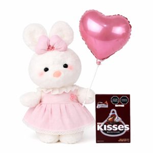 Conejita con Globo y Chocolate